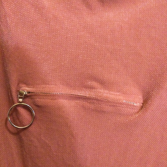 Modern Assymetric Zippered Tunic - Picture 4 of 5